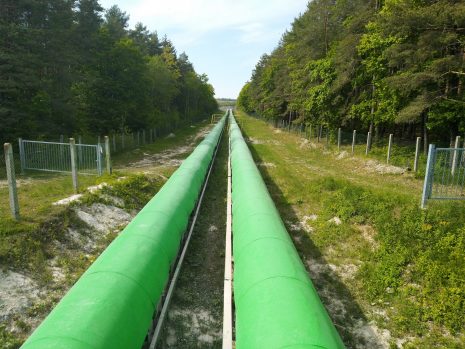 Impassable pipeline